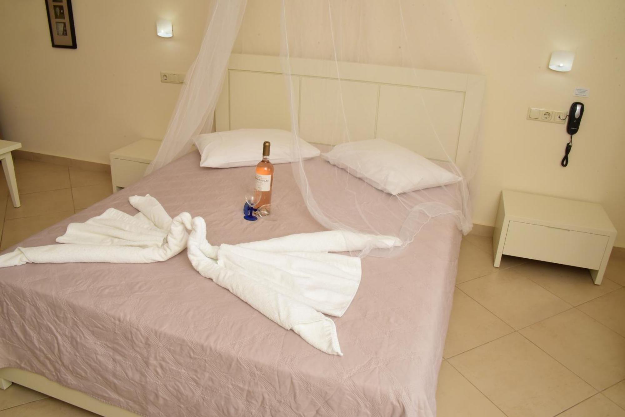 Margaritari Hotel Agia Anna  Esterno foto